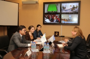 2016-02-19 12-32-19 18 февраля в НАЭСМИ прошла встреча руководства Ассоциации с Главой Представительства ЮНЕСКО в Узбекиста