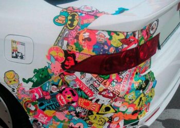 Рекламные надписи на авто – только по спецразрешению