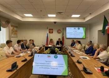 На первых заседаниях общественных советов в новых составах выбирали председателей и ставили задачи