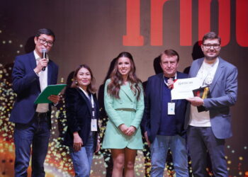 Лучшие получили ноутбуки