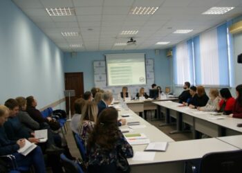 Журналистам рассказали о требованиях к финансовой рекламе и о регулировании рекламы в интернете