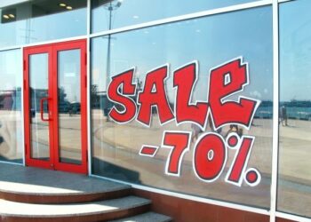 Латинице не место в рекламе?