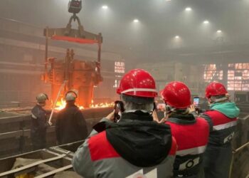 На заводе можно увидеть технологическую мощь