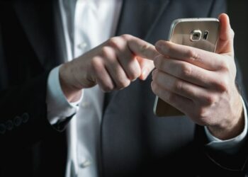 Форма согласия граждан на получение рекламы должна быть прямой и недвусмысленной