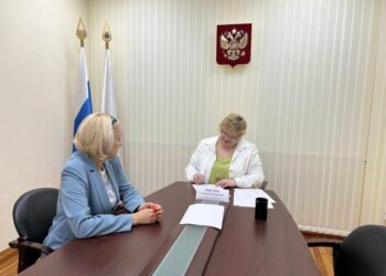 Пришедшим на приём разъяснили требования законодательства