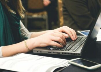 Самозанятых просят идентифицироваться