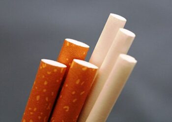 Владельцы табачных магазинов получили предписания и штрафы