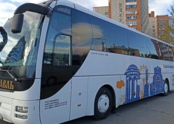 Брендированные автобусы расскажут об Ярославии