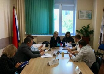 Тарифы, маркировка интернет-рекламы и другие важные темы обсуждались на заседаниях общественных советов