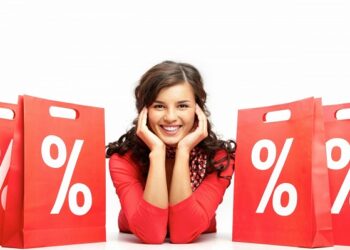 Граждан просят быть внимательнее при участии в акциях и покупке товаров со скидкой