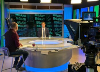 Журналистам рассказали о борьбе с картелями и назойливыми рекламными звонками