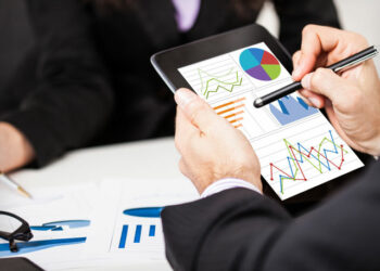 В лидерах – реклама на ТВ и в интернете