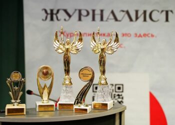 Организаторы форума приглашают журналистов обсудить «жизнь в новых реалиях»