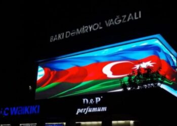 Рекламные сообщения создают яркое визуальное впечатление