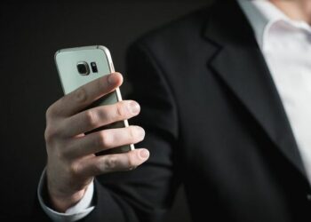 Антимонопольщики напоминают: рассылать рекламу можно только с предварительного согласия абонента