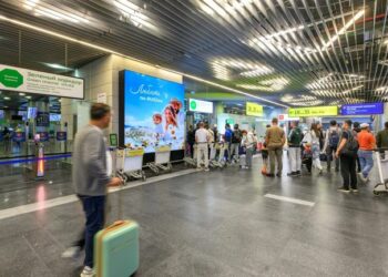 Группа Russ модернизировала рекламный инвентарь в аэропорту Внуково